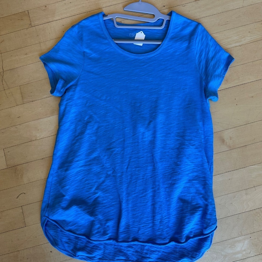Escape by Humanity Clothing blue slub tee, S, CB2284 - Picture 2 of 4